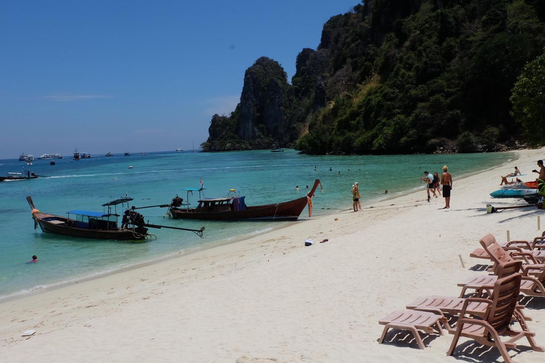 Phi Phi Sand Sea View Resort Bagian luar foto